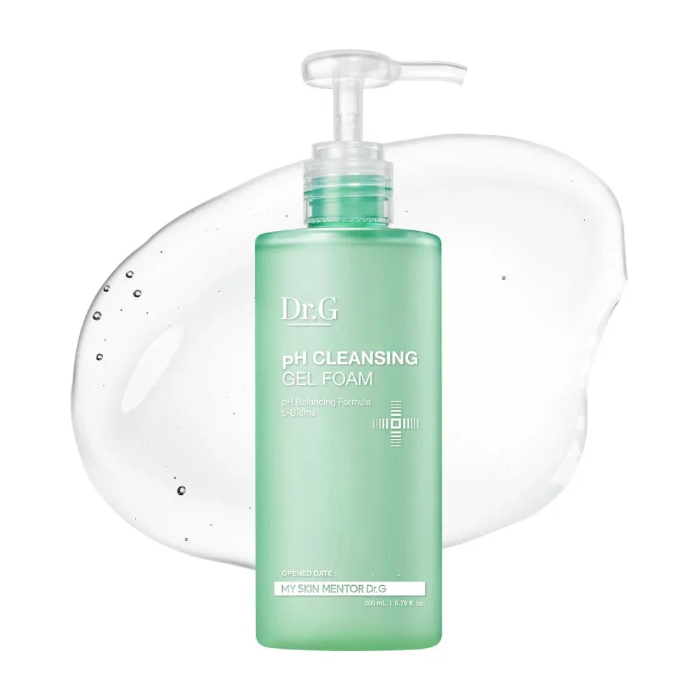 pH Cleansing Foam Gel - image 1